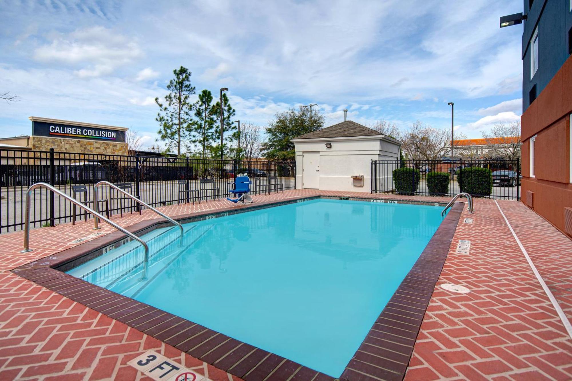 Candlewood Suites Columbia-Fort Jackson By Ihg Eksteriør bilde